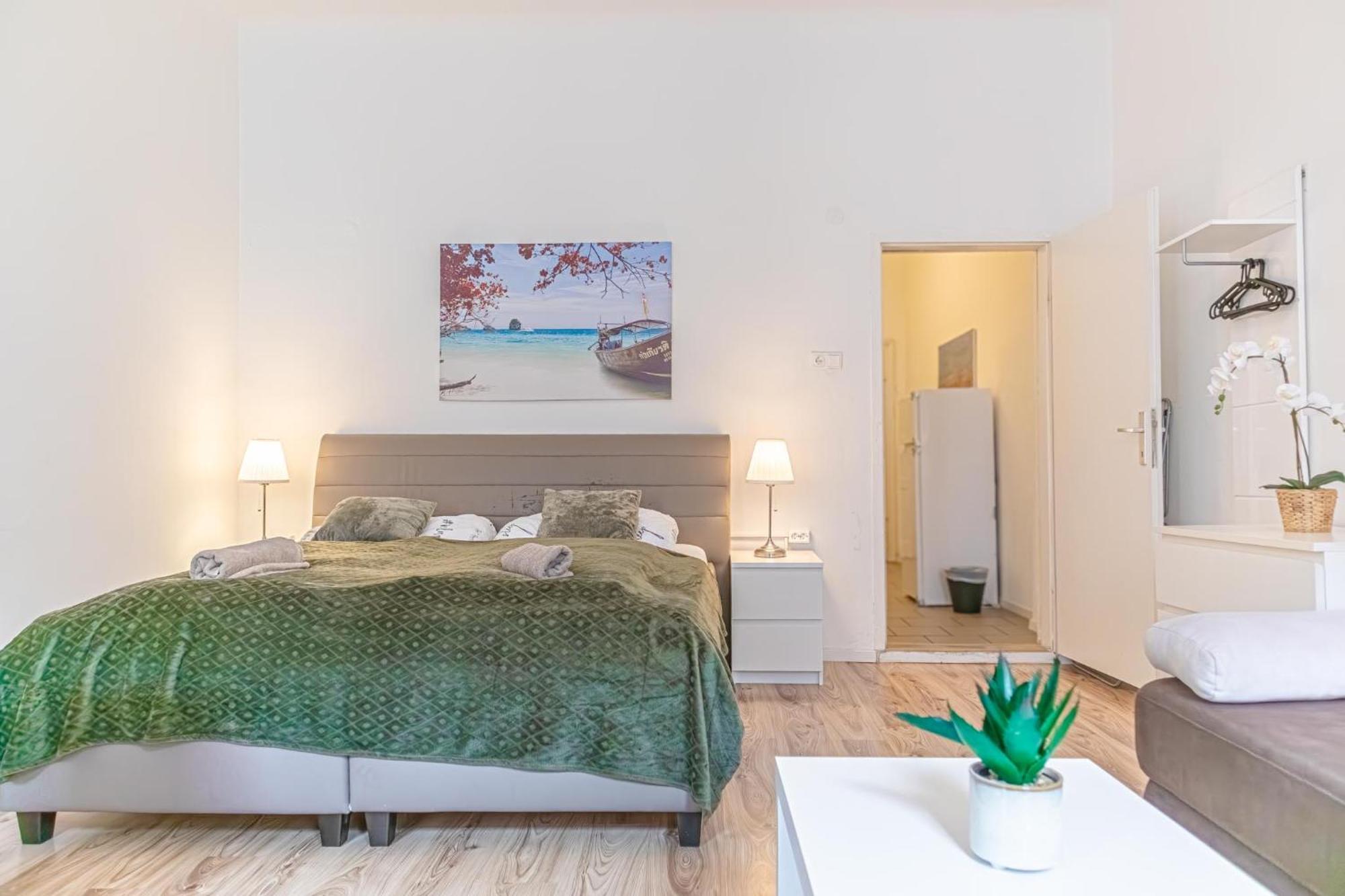 Budget-Friendly 2Br Apt With Great Location Apartment เวียนนา ภายนอก รูปภาพ
